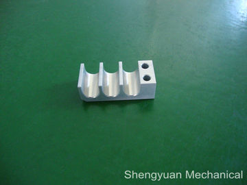 AL7075 / AL 6061 hassas öğütme işlenmiş hiçbiri standart CNC İşleme parçaları