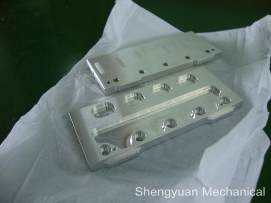 AL 6061-T6 / İnce Hassas ile 7075-T6 CNC Freze İşlenmiş Parçaları