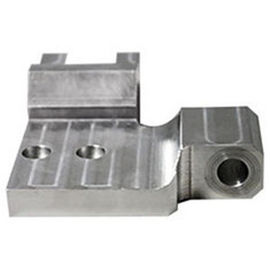 Temizle ELOKSAL and Sand Patlatma ile Otomobil Motor Parçaları Hassas İşlenmiş