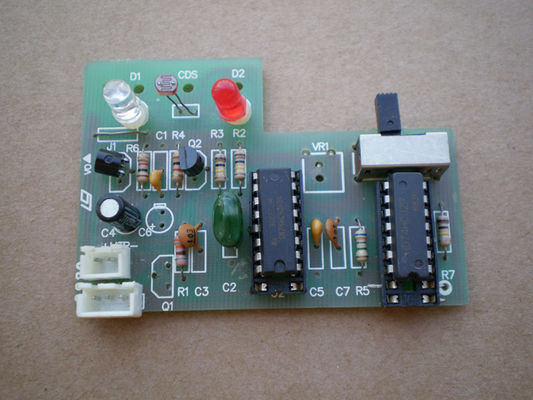 Hızlı Dönüş Çok Katmanlı SMT PCB Meclisi Oyun Makinesi için Dikey Çukur
