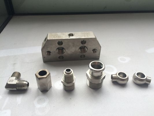Özel İşlenmiş Parçalar Paslanmaz Çeşitli CNC Hassas İşleme Parçaları