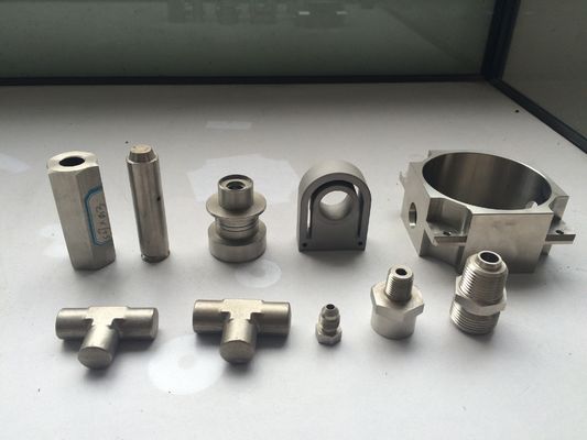 Özel İşlenmiş Parçalar Paslanmaz Çeşitli CNC Hassas İşleme Parçaları